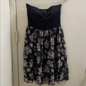 💜4/$30 - floral sleeveless dress